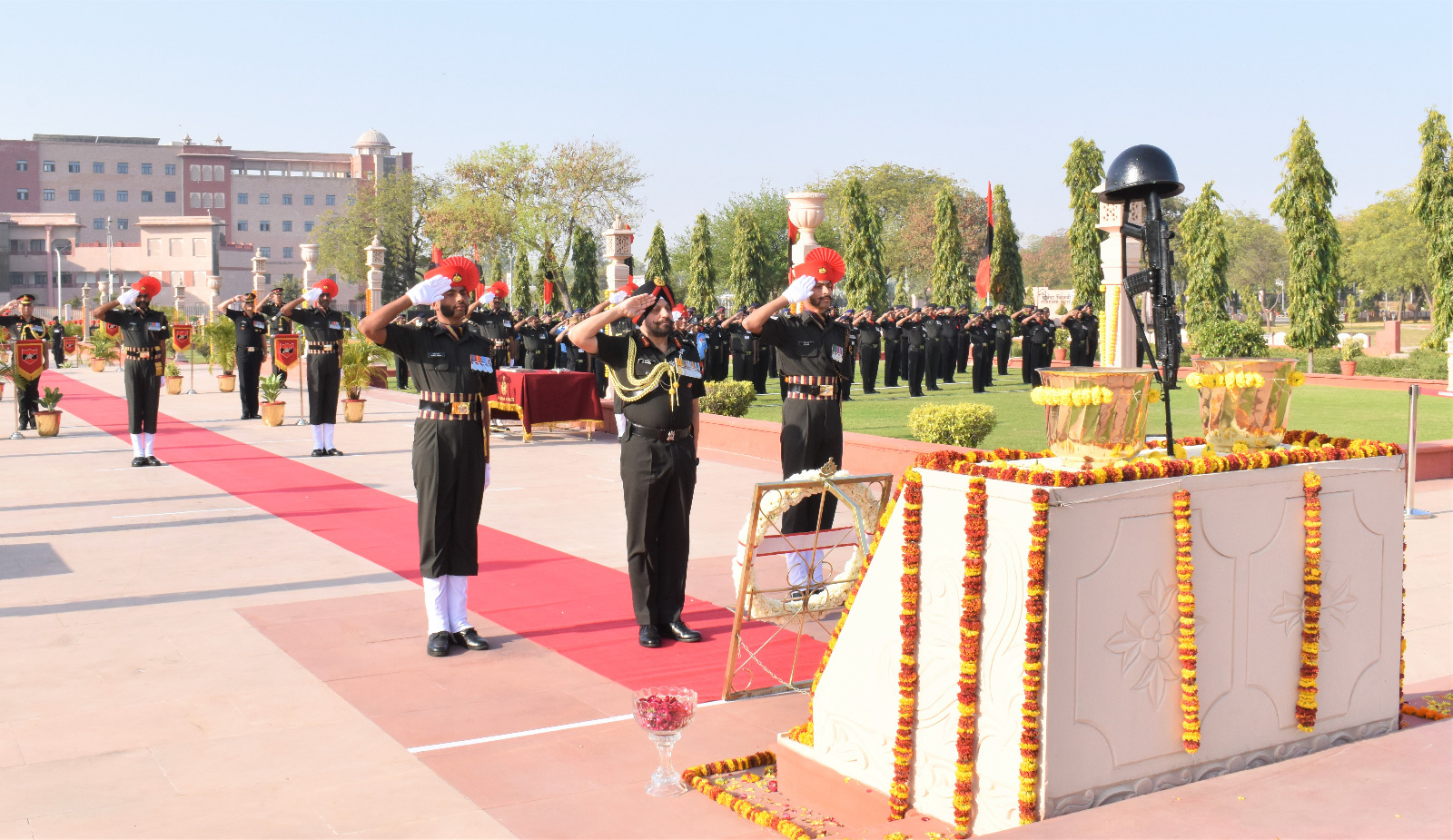 LIEUTENANT GENERAL AMARDEEP SINGH BHINDER RELINQUISHES COMMAND OF SOUTH WESTERN COMMAND, JAIPUR