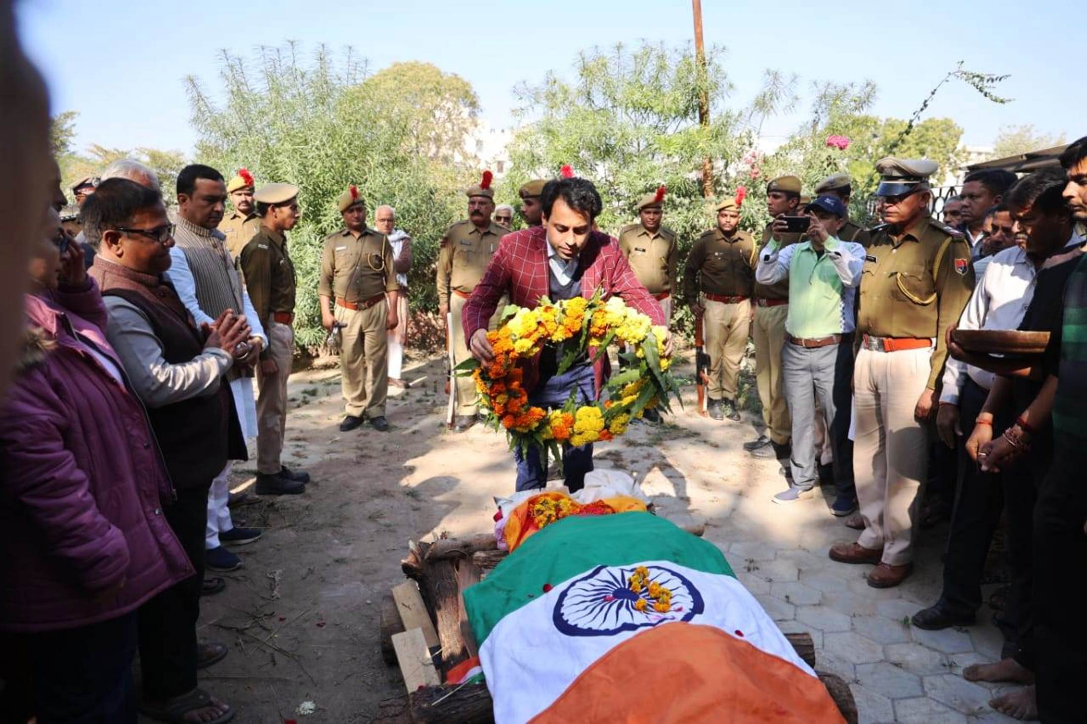 Freedom Fighter Manohar Lal Oudichya Immersed in the Five Elements with State Honors