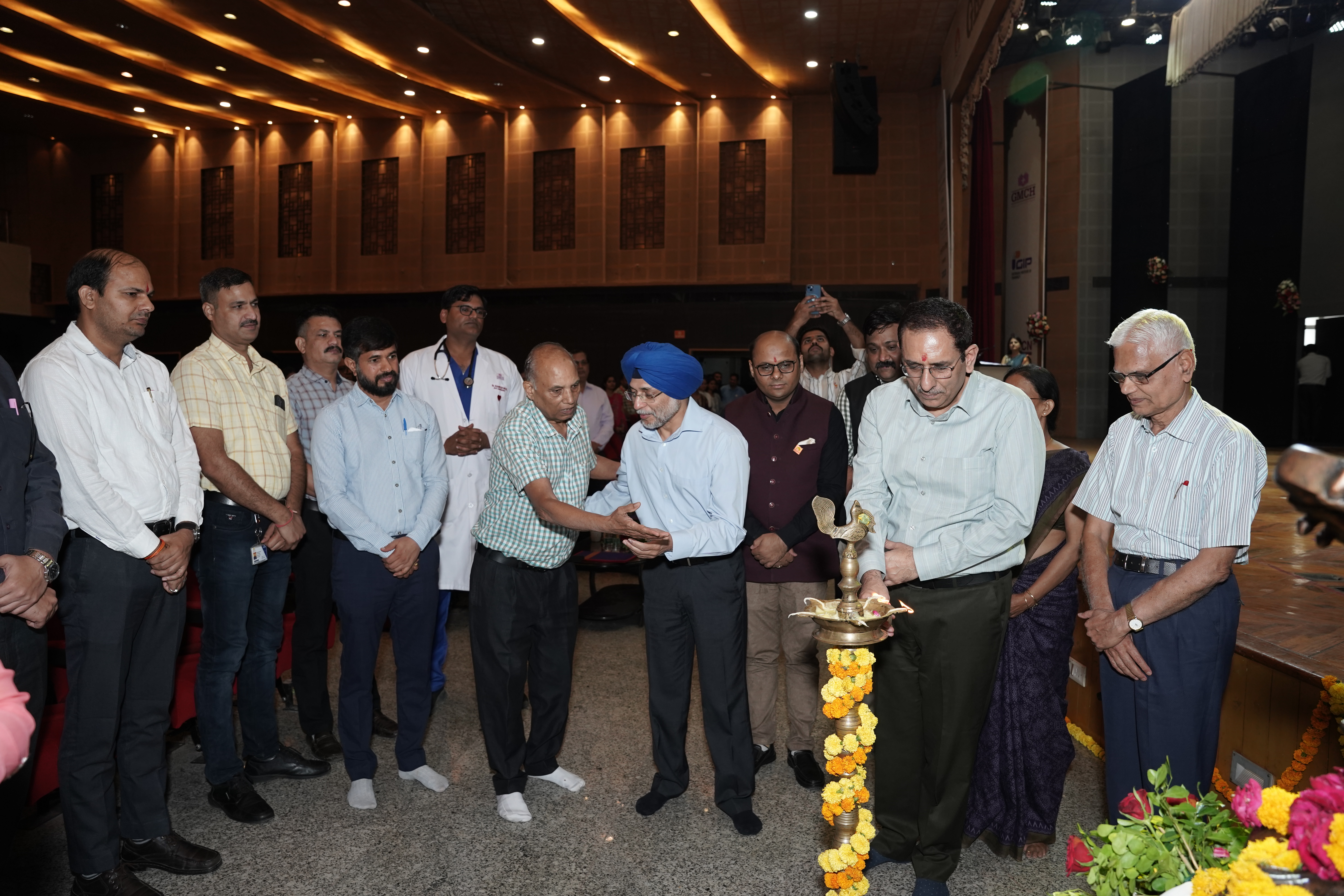  GMCH :नर्सिंग डे की पूर्व संध्या  पर हुआ भव्य आयोजन