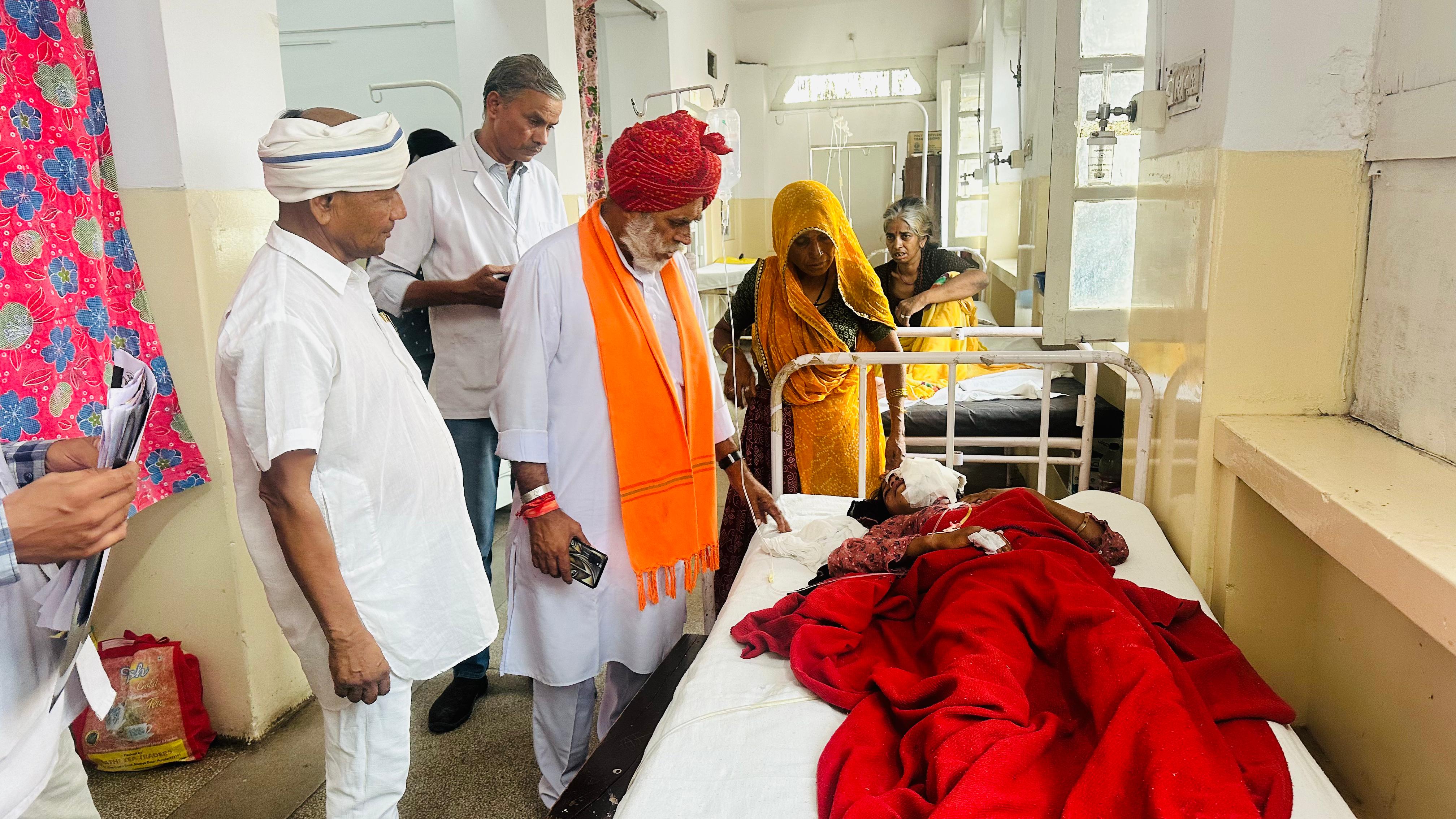 Rural MLA Phool Singh Meena Visits Hospital to Meet Injured Panther Attack Victim and Electrocution Patient