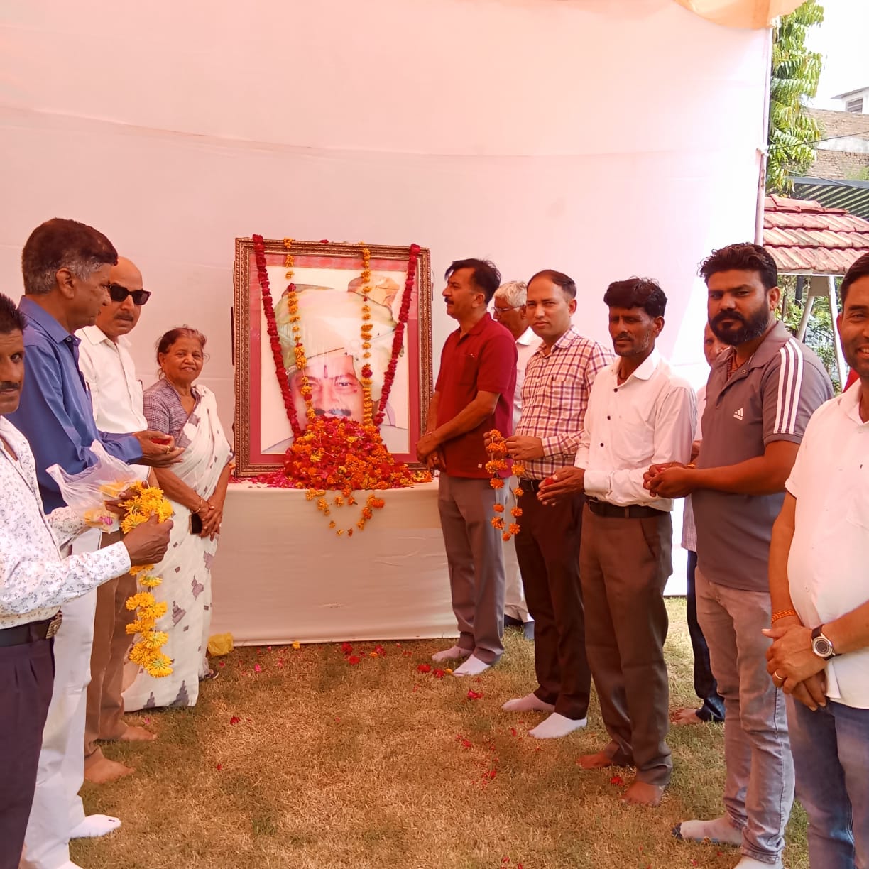 Tributes Paid to Late Former Minister Khemraj Katara on His Birth Anniversary