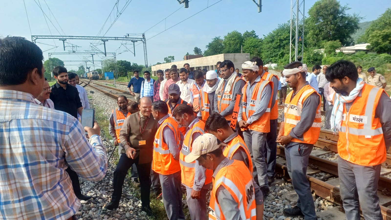 ### Railway Board Member (Infra) Visits Udaipur Station