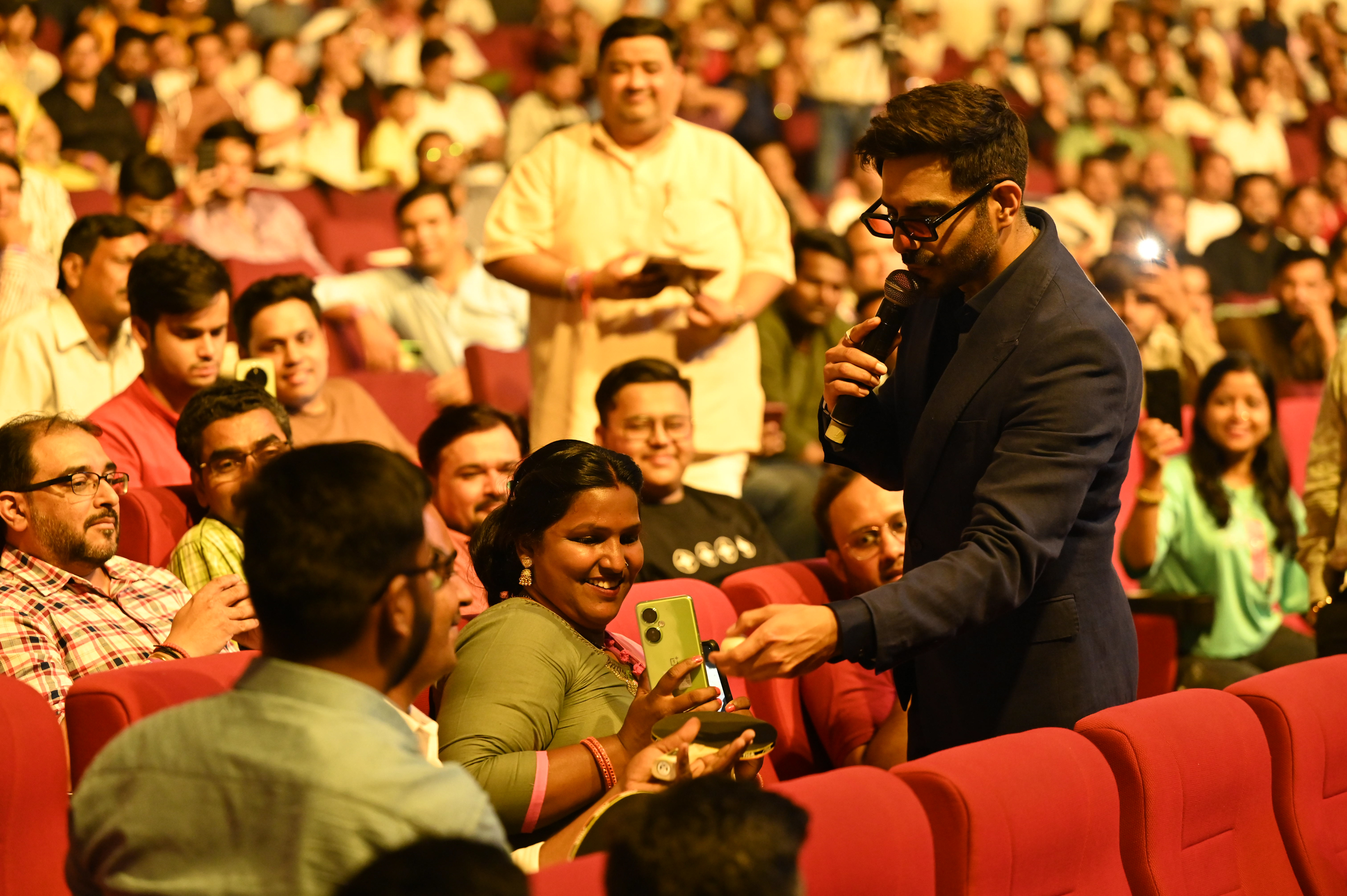 Over 4,500 Sellers empowered with insights and strategies at Flipkart's Seller Conclaves across 9 cities ahead of the 11th Edition of The Big Billion Days