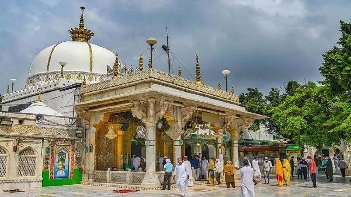 Controversy Surrounds Ajmer’s Khwaja Moinuddin Chishti Dargah, Sparks National and International Debate