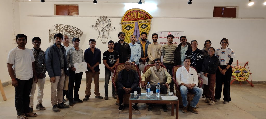 Traditional Mask-Making Workshop Concludes at Shilpgram