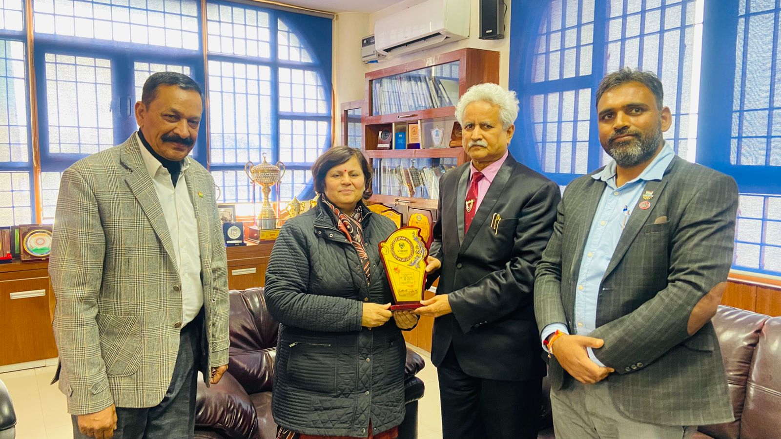 Courtesy Visit and Collaboration Between Vikrant University and LNIPE