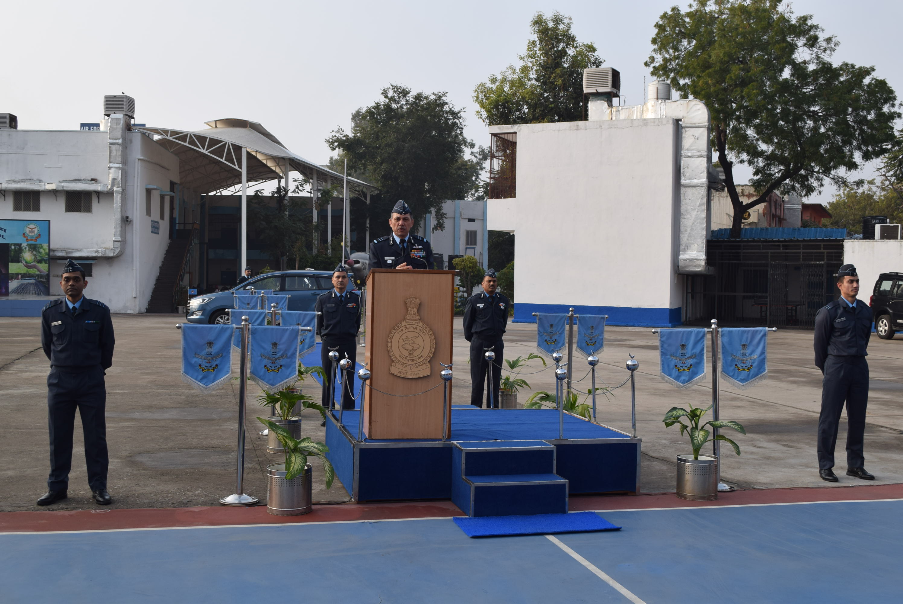 AIR MARSHAL NARMDESHWAR TIWARI VISITS WESTERN AIR BASE