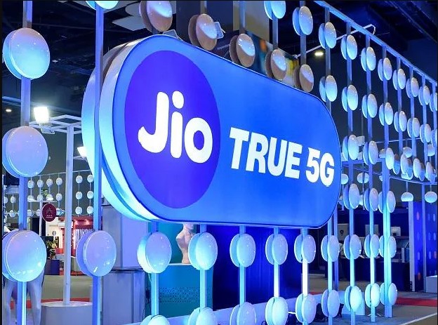 Jio's customer base crosses 48.21 crore