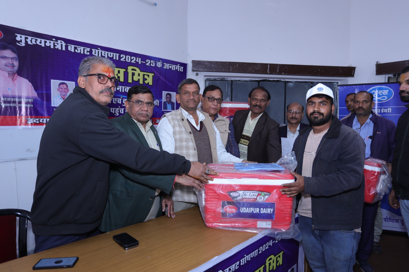 Saras Milk to Be Delivered to Homes