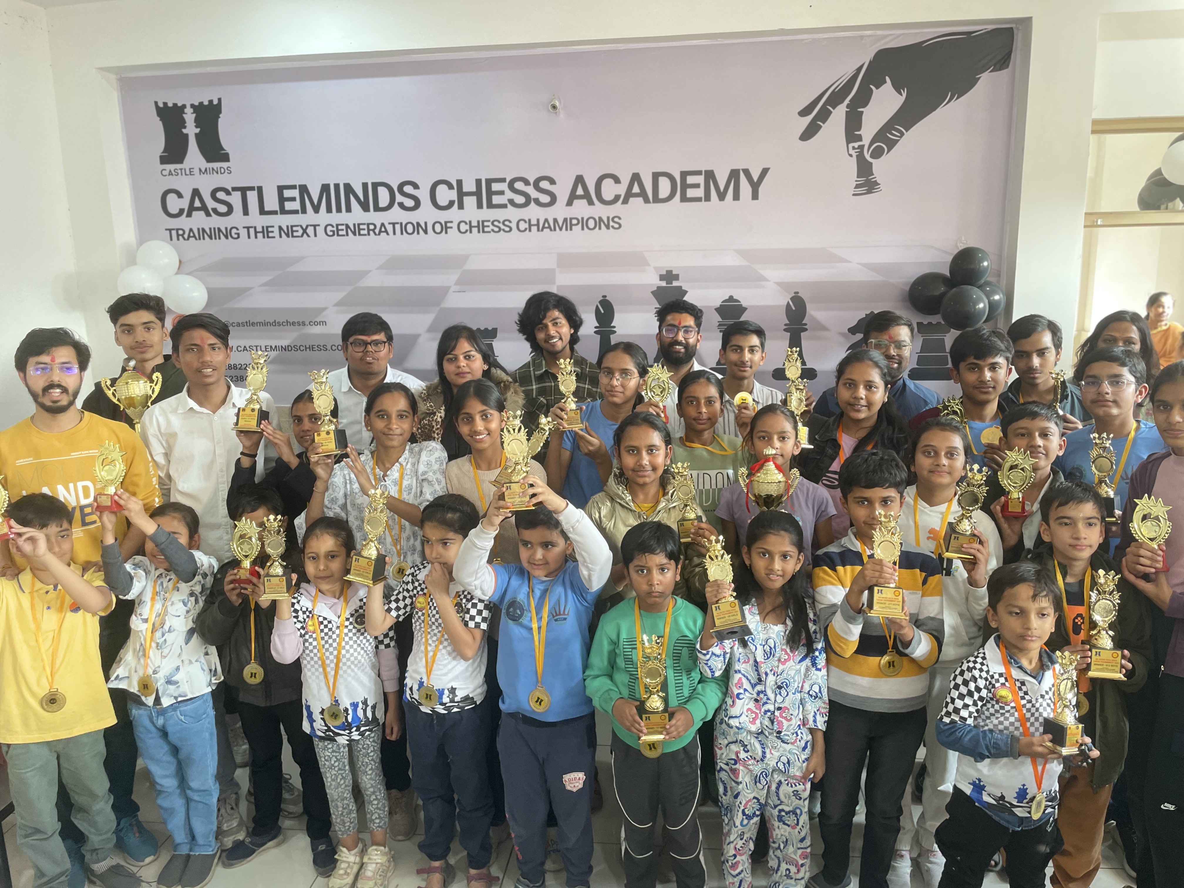 Vihana Kothari and Jenil Parmar Crowned Champions