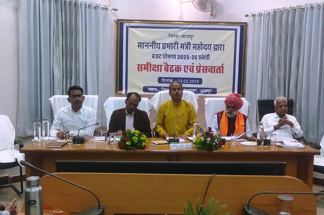  Government Schemes Must Reach the Underprivileged on Time: Minister Hemant Meena