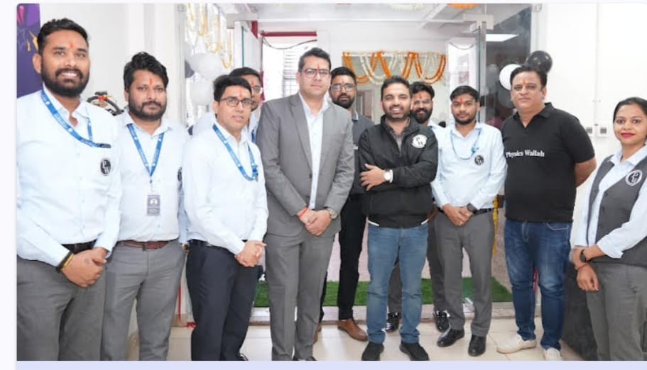 Physics Wallah Opens First Tech-Enabled Center Udaipur