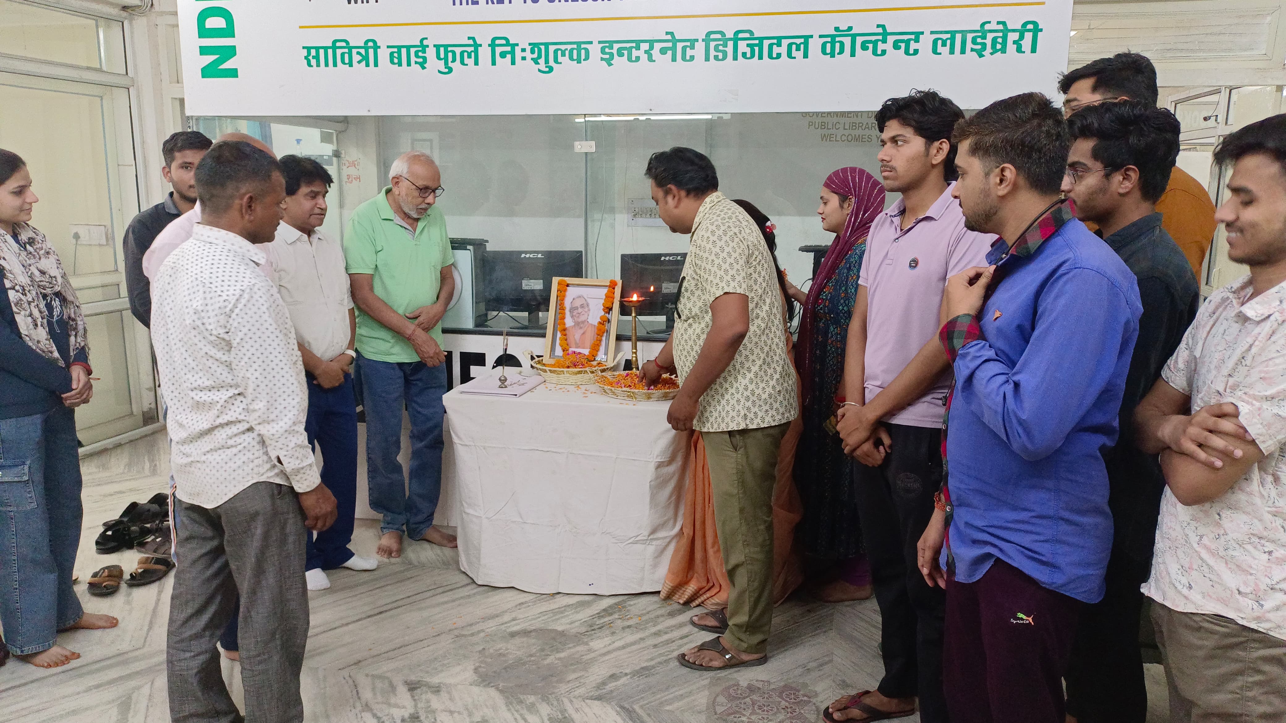 सार्वजनिक मंडल पुस्तकालय में काव्य पुरोधा बशीर अहमद मयूख को भावों से भीगी विनम्र श्रद्धांजलि