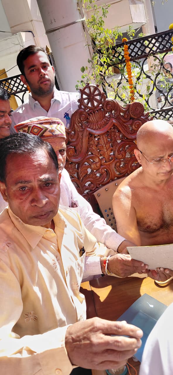 #### Jainacharya Pulak Sagar Ji Maharaj Impressed by Micro Creations Crafted by Chittora