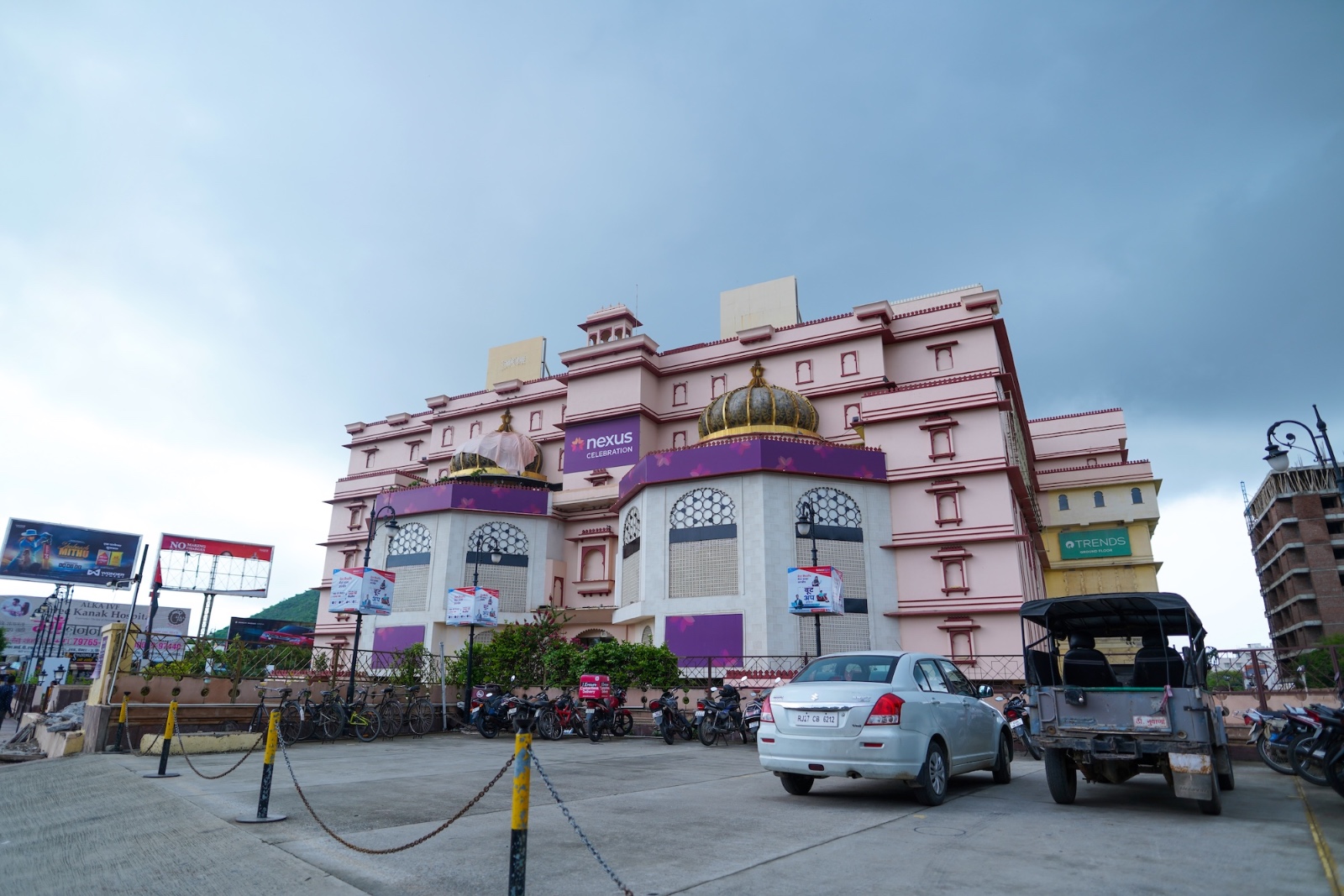 नेक्सस में ब्लैक फ्राइडे सेल 25 नवंबर से लाइव