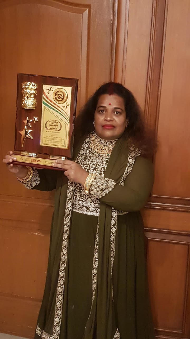 डिंडीगुल जिले की ट्रस्टी और सोशल वर्कर डॉ एम. पवित्रा को मुंबई में फिर से प्राइड नेशन अवॉर्ड से सम्मानित किया जाएगा।