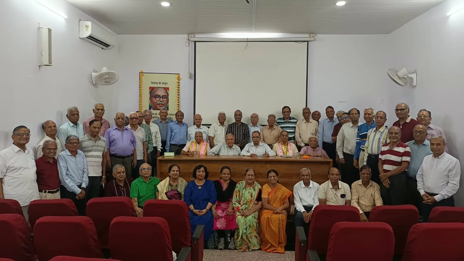 बच्चों में विज्ञान के प्रति मानसिकता के बदलाव से देश विकसित राष्ट्र बनेगा - ई अखिलेश जोशी