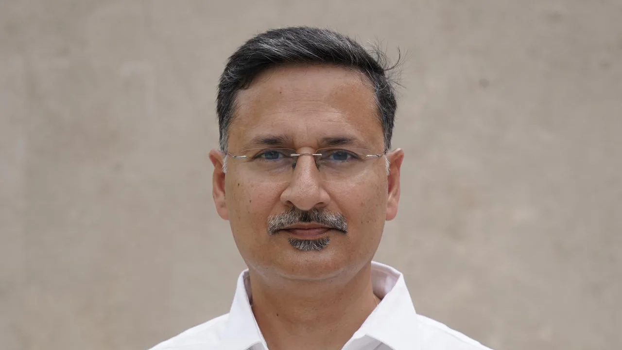 Dr. Sanjeev Agarwal Elected President of Udaipur Surgical Society, Dr. Ajay Chauhan Named Secretary