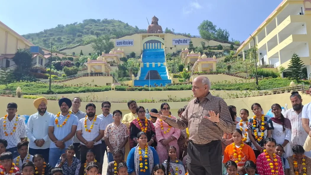 विश्व पर्यटन दिवस पर प्रताप गौरव केंद्र और राजस्थान होटलियर क्लब का संयुक्त आयोजन