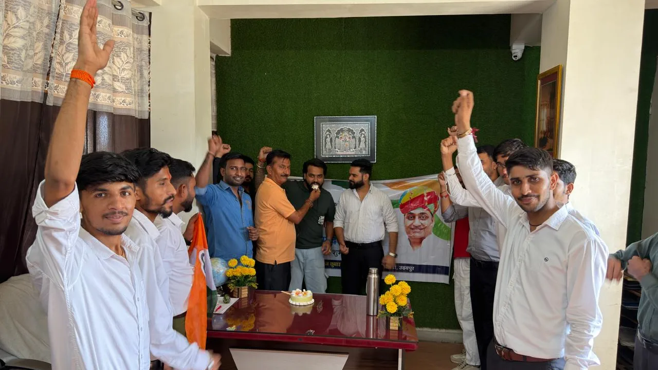 सेवा कार्यों के साथ मनाया डोटासरा का जन्मदिन