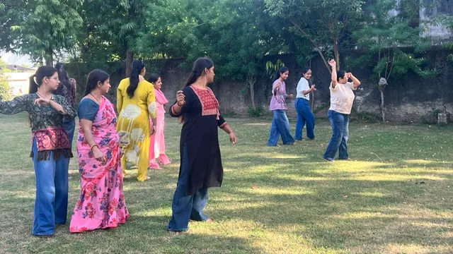 भारतीय लोक कला मण्डल में गरबा कार्यशाला का शुभारंभ