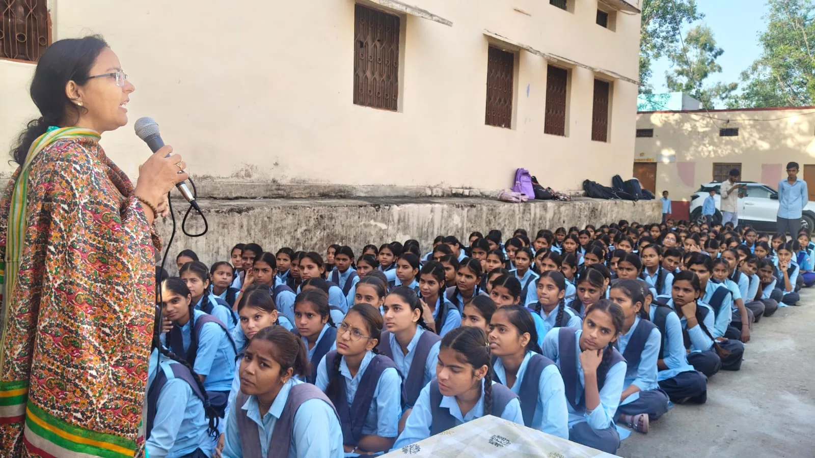नो बैग डे पर विद्यार्थियों के साथ नैत्रदान-अंगदान विषय पर कार्यशायें जारी