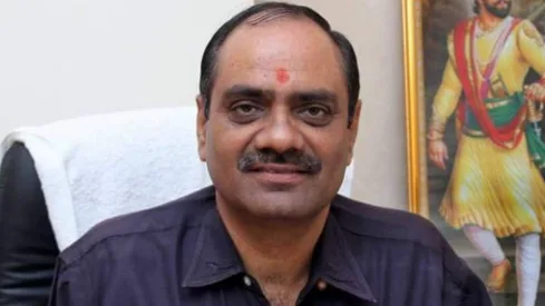 यशोभूमि के संपादक श्रीनारायण तिवारी को मिलेगा 'आज का कर्मवीर 2026 अवार्ड'