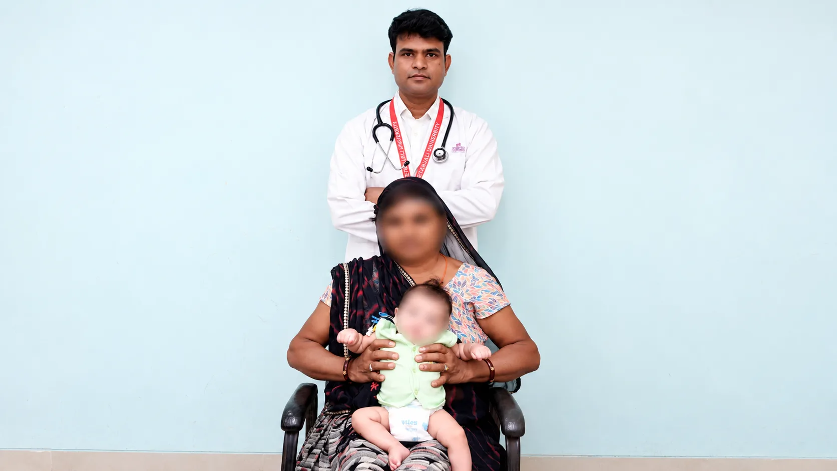 गीतांजलि हॉस्पिटल में ५ महीने के मासूम को मिला नया जीवन: त्वचा का छिल जाने वाली गंभीर बीमारी स्टैफिलोकोकल स्केल्ड स्किन सिंड्रोम से डॉक्टर रमेश चंद्र बैरवा ने बचाया