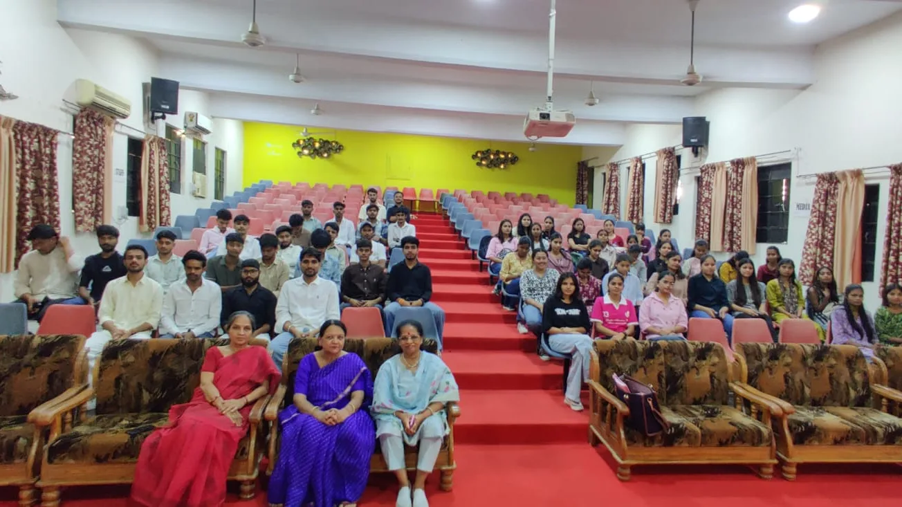 विश्व मानक दिवस पर BIS की राष्ट्रीय क्विज़ प्रतियोगिता आयोजित, 56 विद्यार्थियों ने लिया भाग