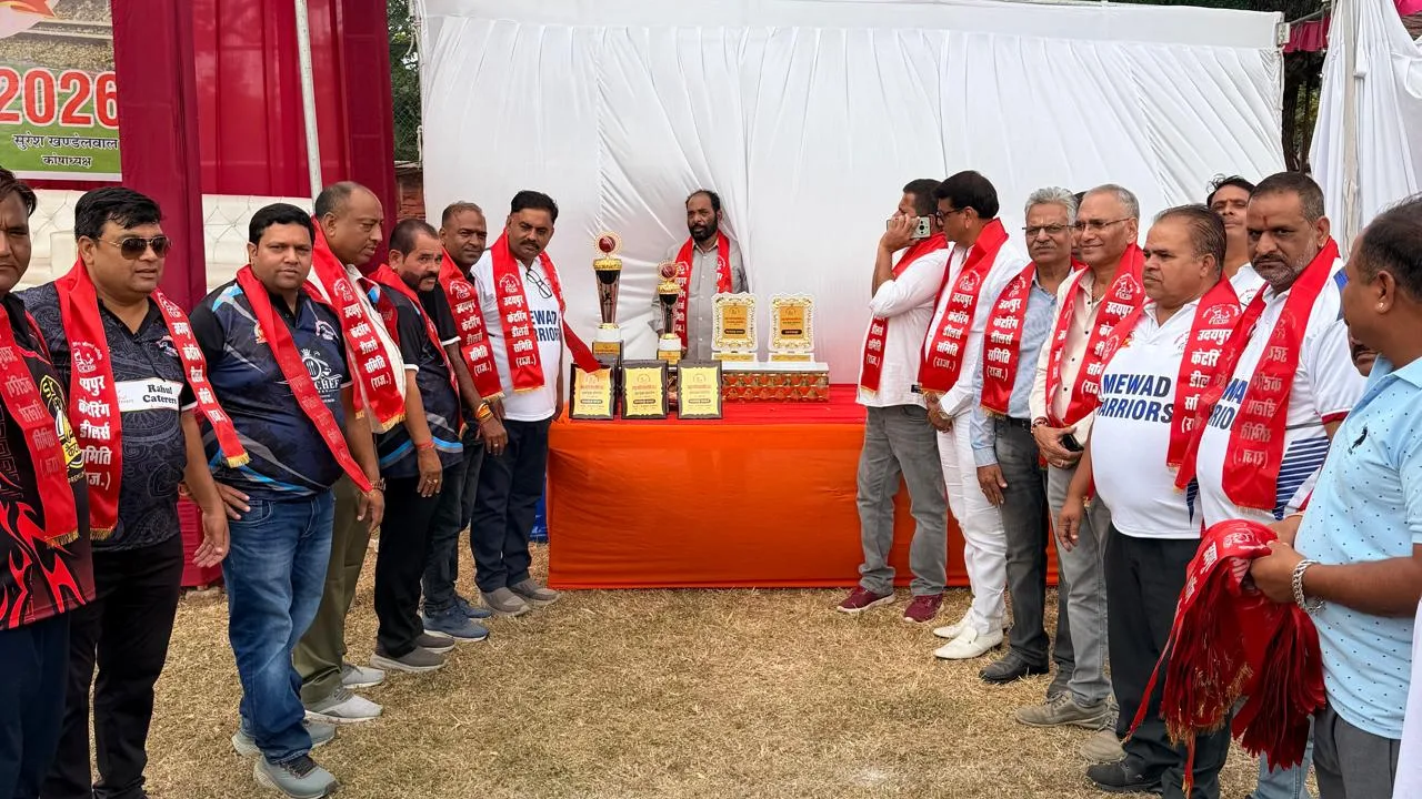 यू.सी.डी.एस. क्रिकेट कप: पहले दिन रोमांचक मुकाबलों का दौर, मेवाड़ टाइगर्स और रॉयल्स किंग का शानदार प्रदर्शन