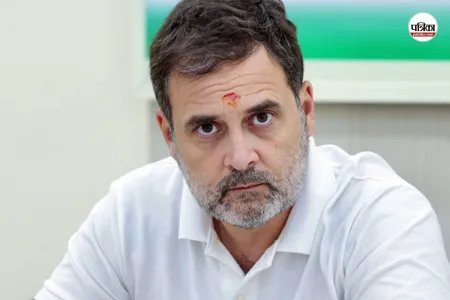 चुनाव आयोग बनाम राहुल गांधी: वोट चोरी के आरोपों पर गहराया विवाद