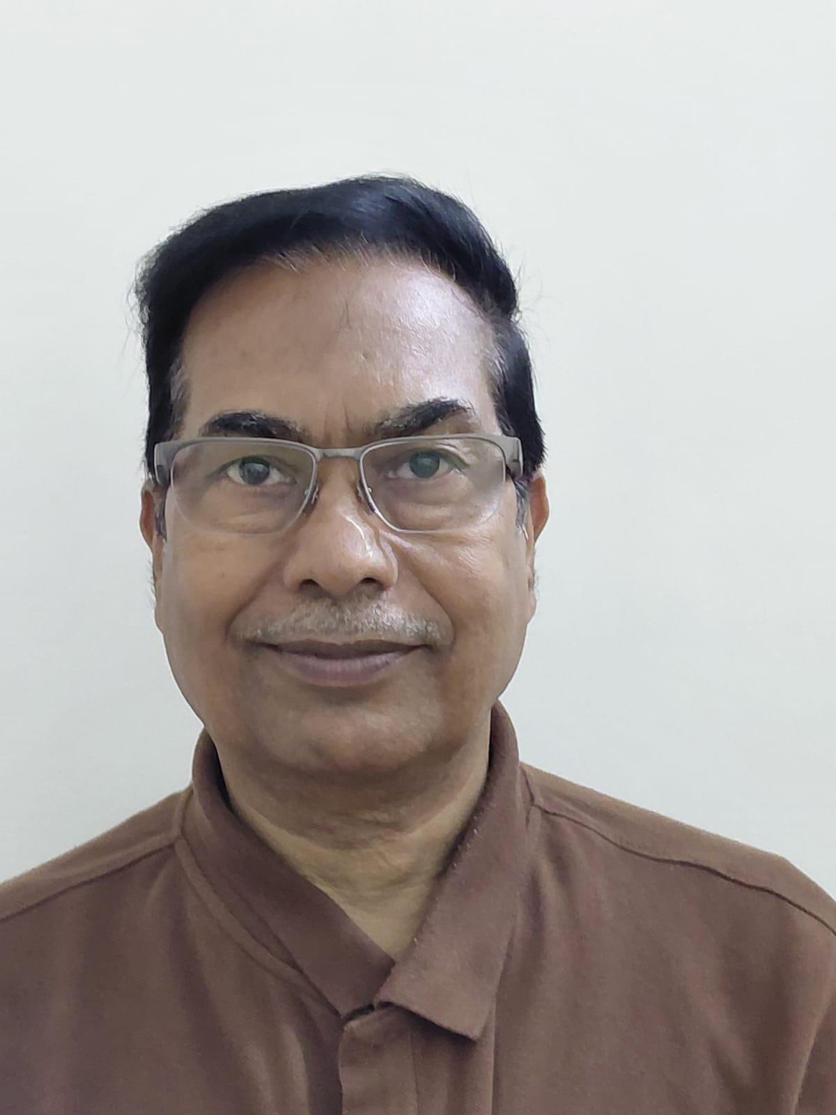Udaipur AuthorDr. Paritosh Chandra Dugar Shines at Global Literary Stage