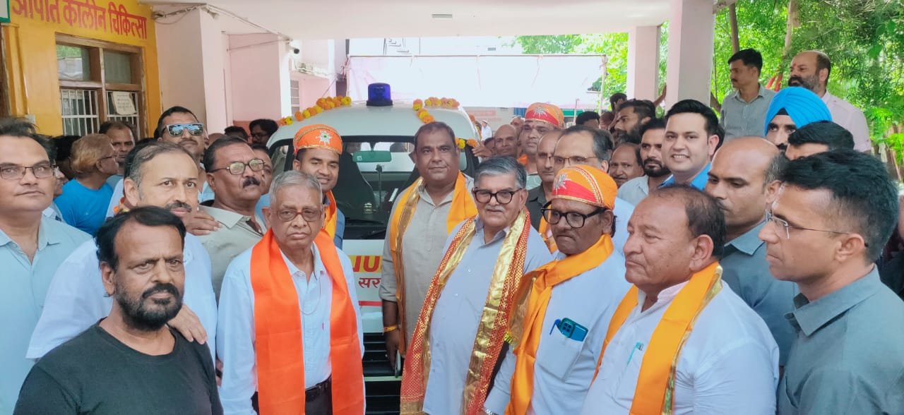 पीड़ितों की सेवा ईश्वर की सेवा के समान - श्री गुलाबचंद कटारिया