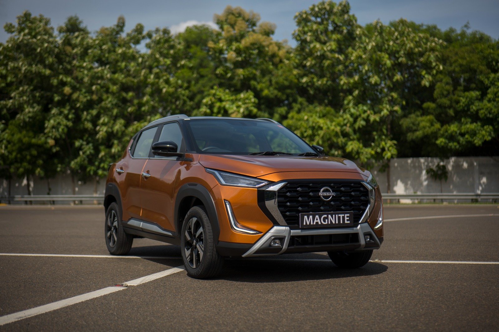 Nissan launches segment first - 10-Year Extended Warranty Plan for the GNCAP 5-Star rated New Nissan Magnite, among thesafest B-SUVs in India