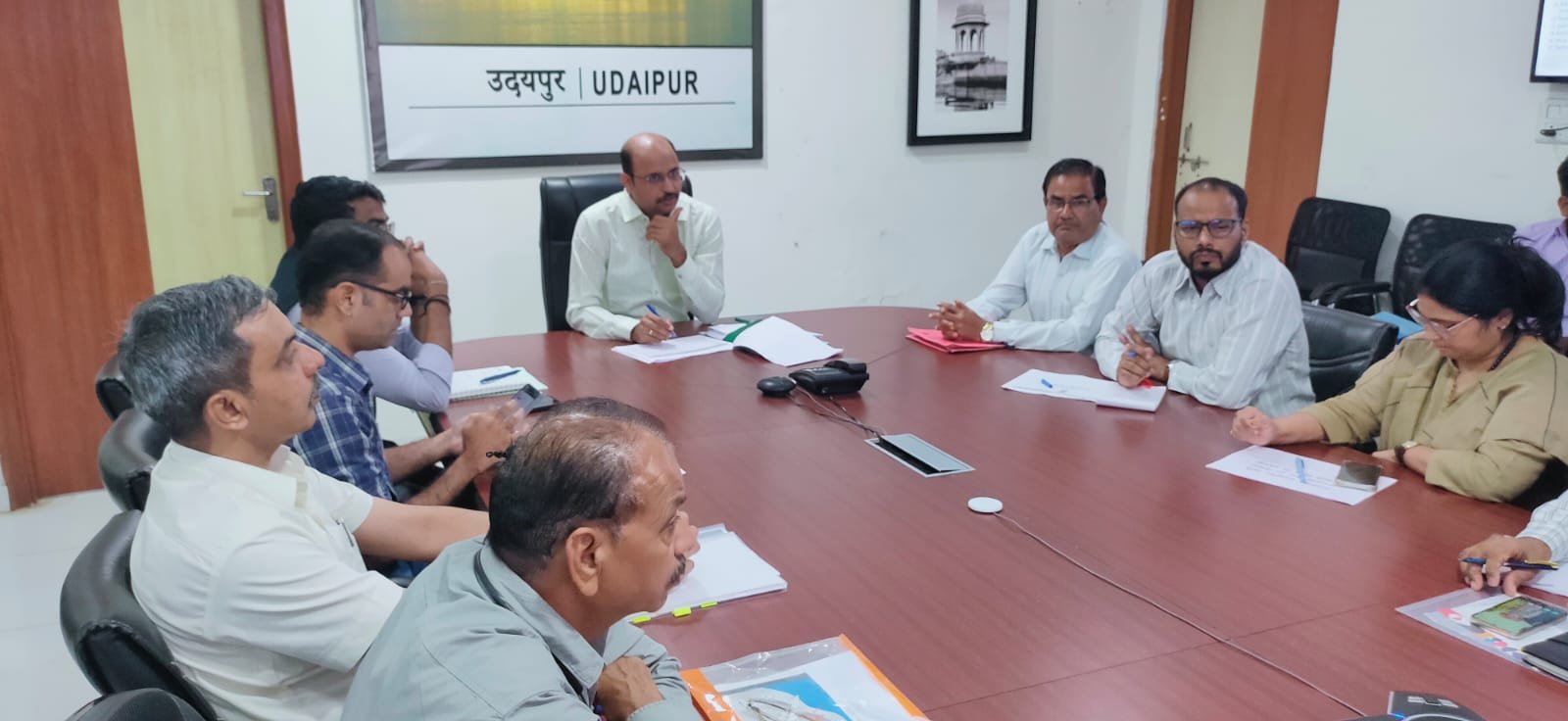 योजनाओं की प्रगति की समीक्षा, दिए निर्देश