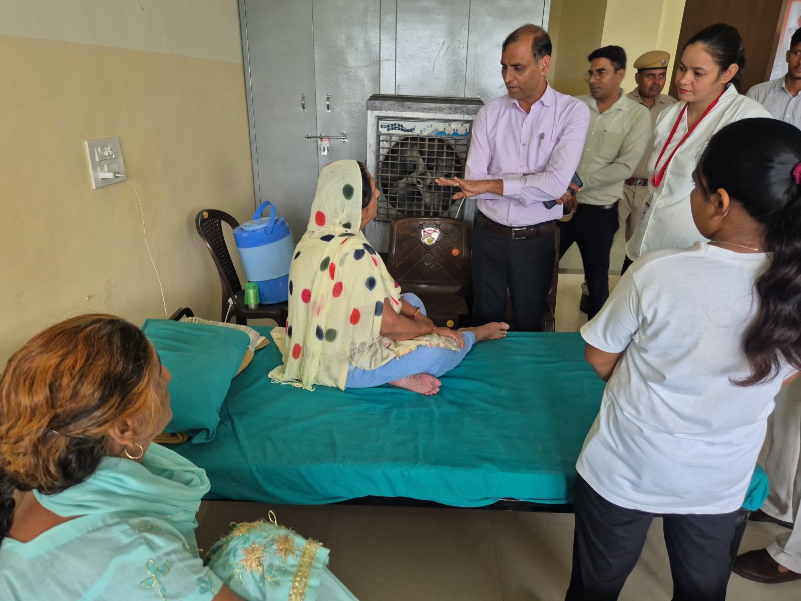 एडीजे श्री सुथार ने तपोवन महिला आश्रय स्थल में की विजिट