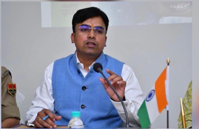 बच्चों के व्यवहार में आए बदलाव पर रखें अभिभावक नजर, सतर्कता से बच सकता है बचपन- डॉ. पण्ड्या