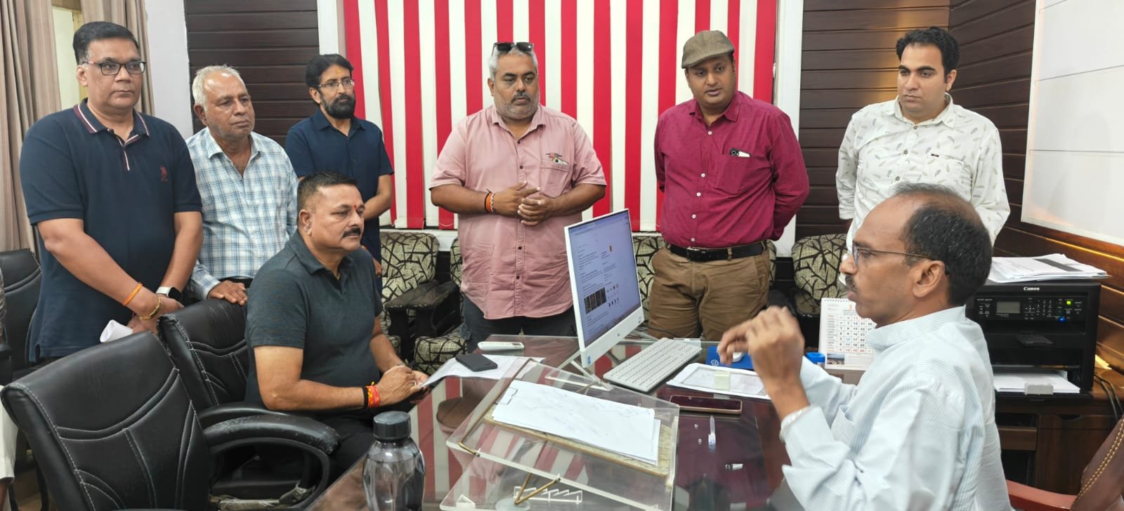 सांसद डॉ रावत ने की जनसुनवाई, होटल एसोसिएशन ने जीएसटी दरों में कमी की मांग उठाई