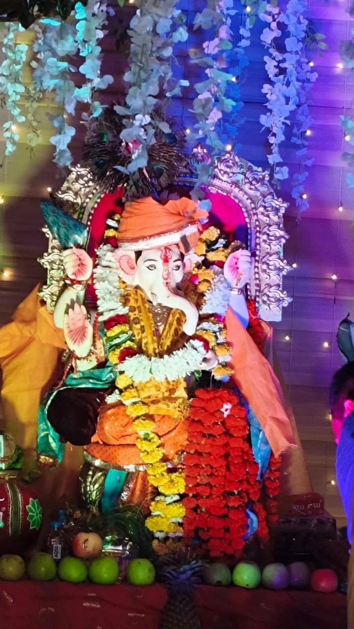अर्बाना ज्वेल्स जयपुर में पहली बार गणपति स्थापना : पांच दिवसीय महोत्सव ने बिखेरा भक्ति और उत्साह का रंग