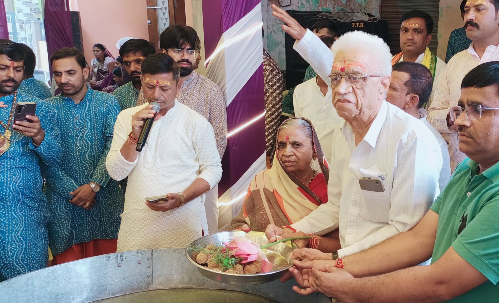 बड़ोदिया की स्वस्तिक कॉलोनी में गणेशोत्सव की धूम