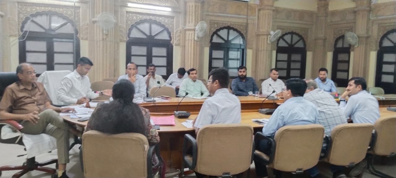 किसानों को मिले शीघ्र राहत, ऐसी व्यवस्था सुनिश्चित करे - जिला प्रभारी सचिव महेन्द्र सोनी