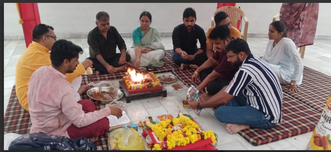 गोकाष्ठ से हवन कर दिया पर्यावरण और संस्कृति संरक्षण का संदेश