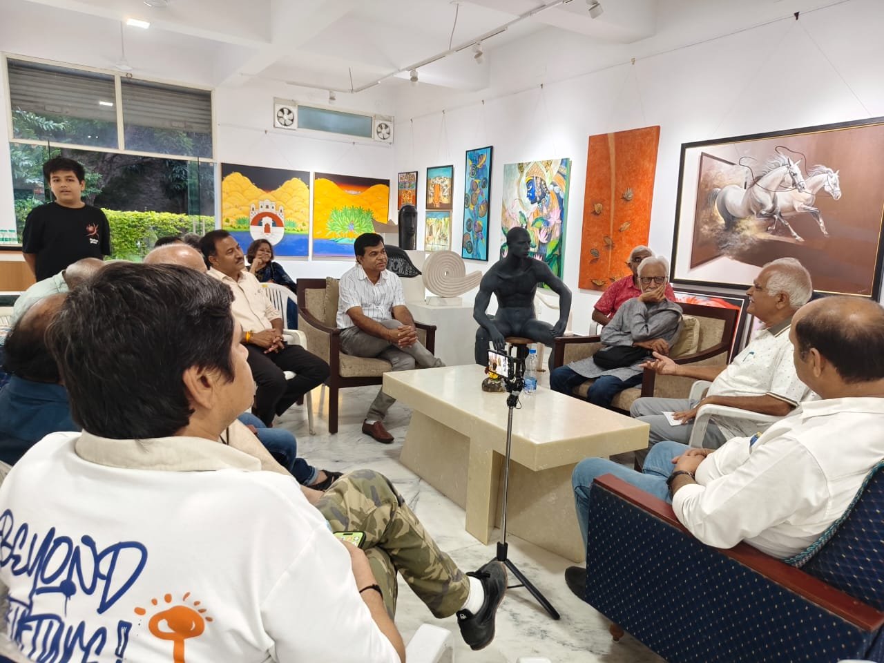 "मेवाड़ की भूमि संत परंपरा की दृष्टि से अत्यंत समृद्ध रही है।" - डॉ. एम.एल. नागदा
