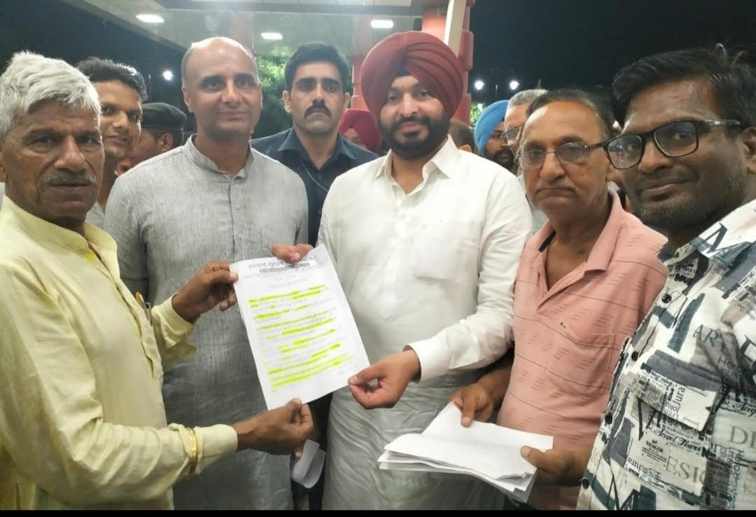 उद्यान आभा तूफ़ान एक्सप्रेस को पुनः संचालित करने को लेकर अब रेलवे बोर्ड स्तर पर होगी कार्रवाईः रेल राज्यमंत्री