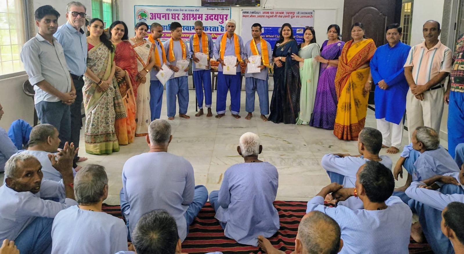 इनरव्हील दीवास ने ‘अपना घर आश्रम’ में बाँटी खुशियाँ