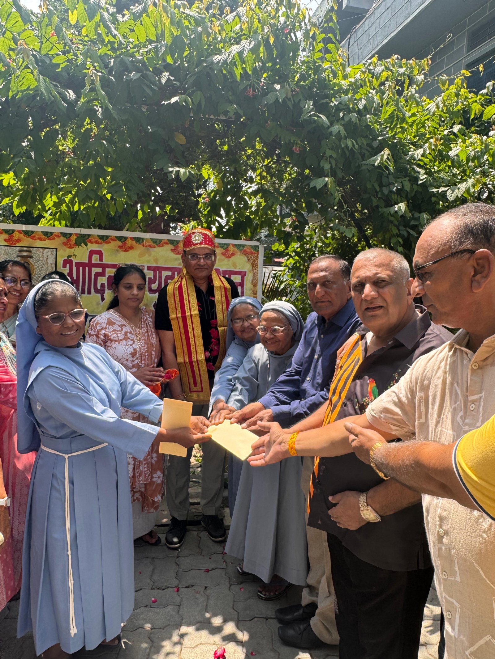 आदिनाथ युवा संस्थान ने मनाया प्रधानमंत्री का जन्मदिन