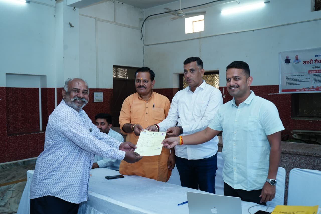 शहरी सेवा शिविर 2025 में नागरिकों की समस्याओं का किया गया शीघ्र निस्तारण