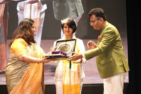 एम्पल मिशन अवार्ड्स ऑफ इंस्पिरेशन लौटा वापिस भारत के असली नायकों को करने के लिए सम्मानित