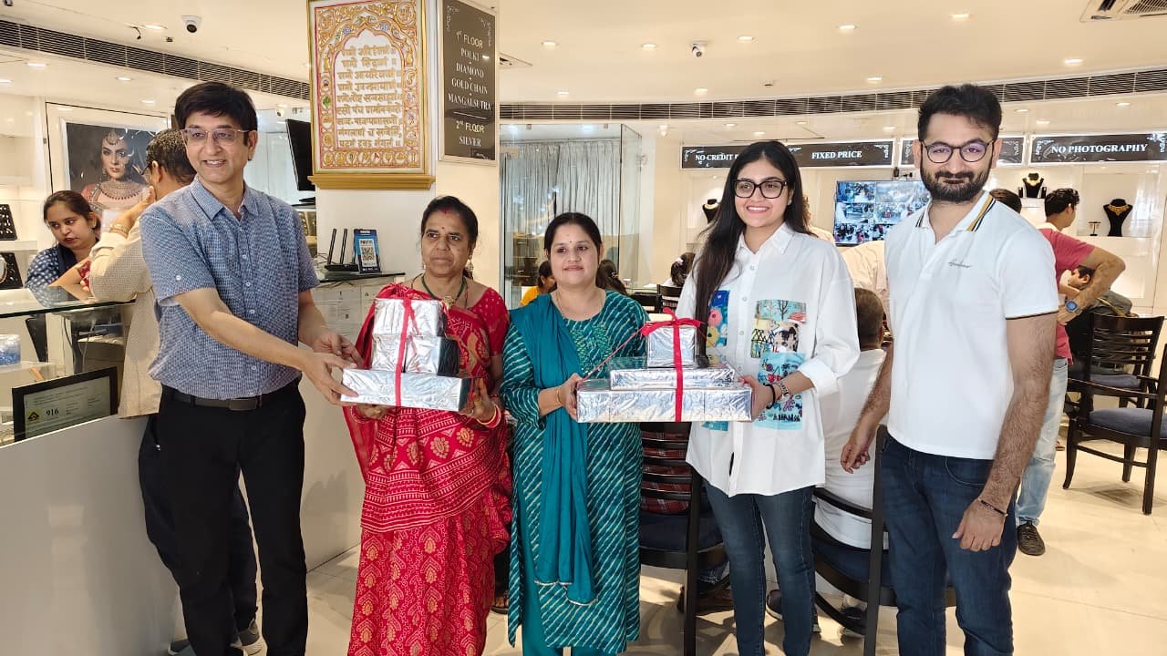 Sojatia Jewellers Declares Draw of Monthly Gold Scheme