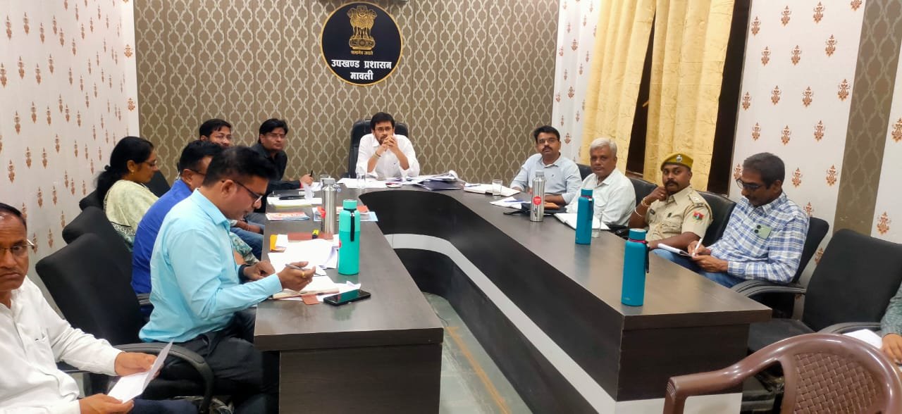 जिला कलेक्टर नमित मेहता ने वीडियो कॉन्फ्रेंस के माध्यम से ली विभागीय समीक्षा बैठक